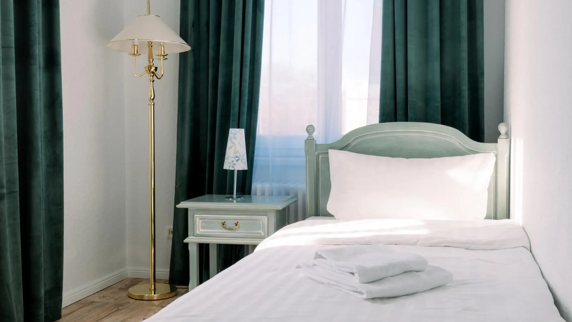 Hotel Hotel-Restaurant Alt Karow Berlin