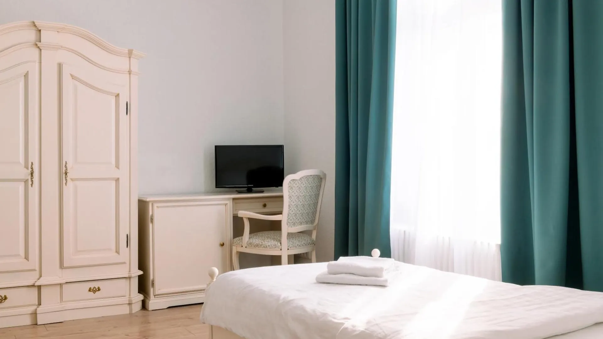Hotel-Restaurant Alt Karow Βερολίνο Ξενοδοχείο